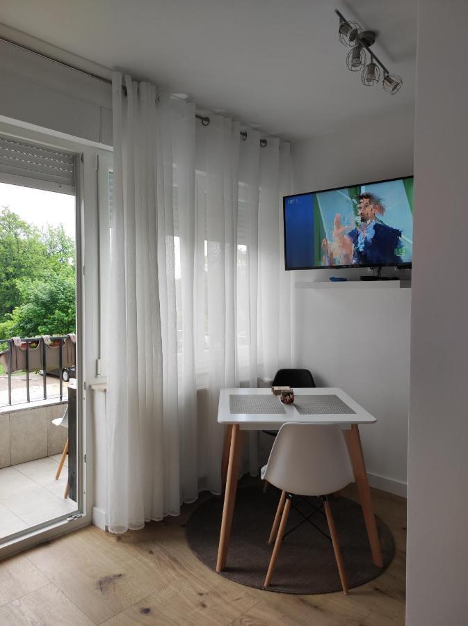 Apartament Studio Apartman Rose Plitvička Jezera Zewnętrze zdjęcie